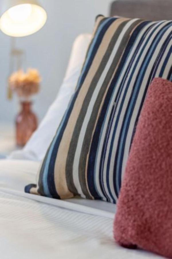 Serenity In The Centre: 2 Bed 2 Bath Κράισττσερτς Εξωτερικό φωτογραφία